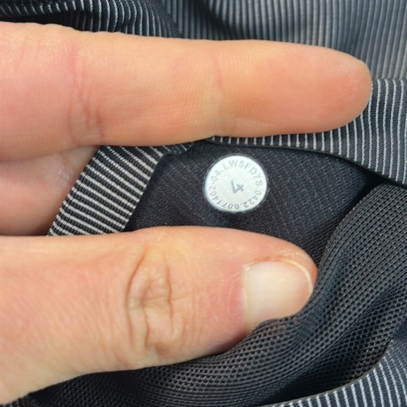 Lululemon Base Pace High-Rise Tight 25" *Two-Tone Ribbed Black / Gull Grey - Picture 4 of 5